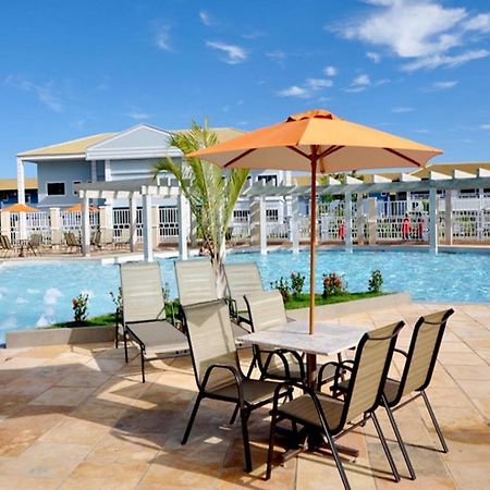 Thermas Lacqua Diroma Com Piscina De Ondas Gratis 24Horas Caldas Novas Luaran gambar