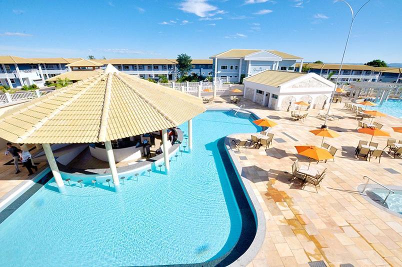 Thermas Lacqua Diroma Com Piscina De Ondas Gratis 24Horas Caldas Novas Luaran gambar