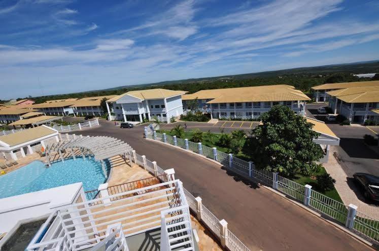 Thermas Lacqua Diroma Com Piscina De Ondas Gratis 24Horas Caldas Novas Luaran gambar