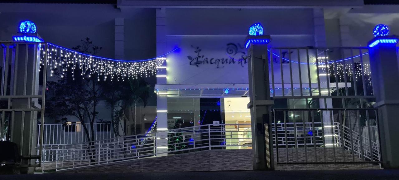 Thermas Lacqua Diroma Com Piscina De Ondas Gratis 24Horas Caldas Novas Luaran gambar