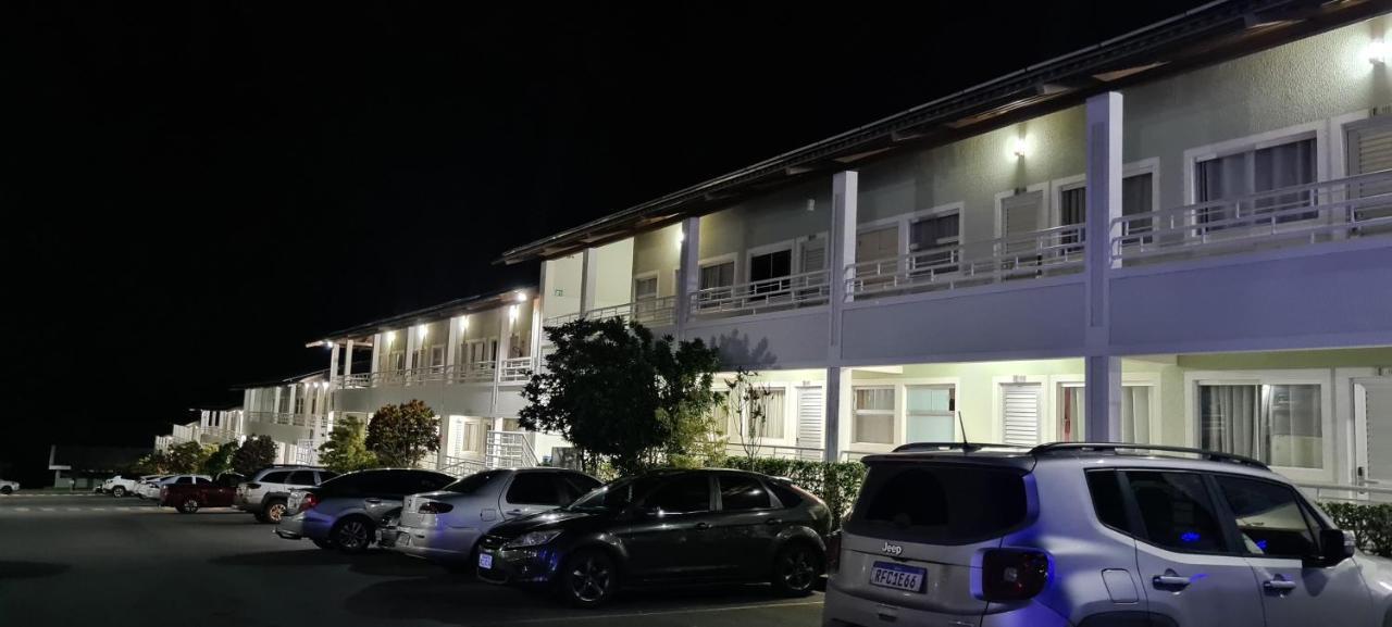Thermas Lacqua Diroma Com Piscina De Ondas Gratis 24Horas Caldas Novas Luaran gambar